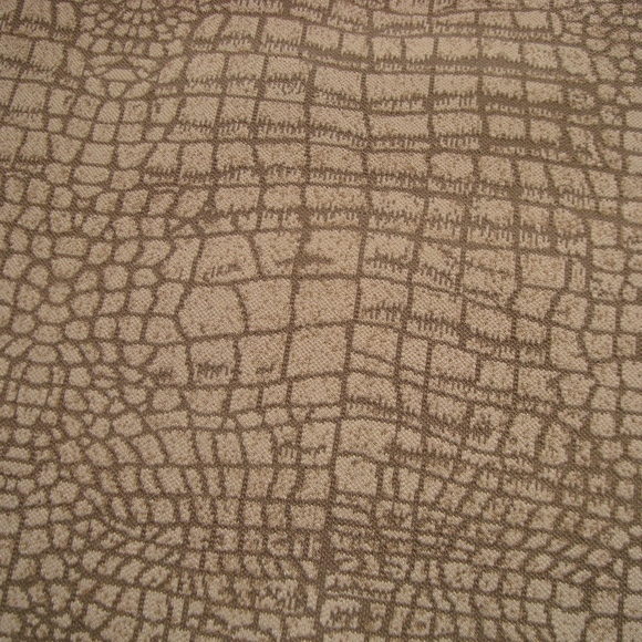 BCBG Max Azria Mini Short Skirt Greyish Snake Print Color - Picture 6 of 8